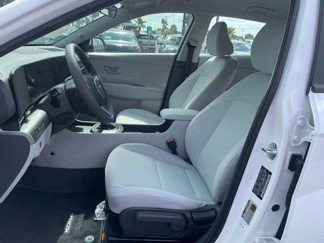 New 2026 Hyundai Kona SE FWD image 11