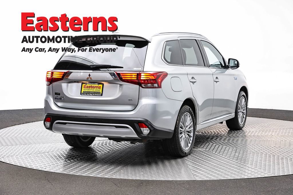 Used 2022 Mitsubishi Outlander LE AWD/4WD image 5