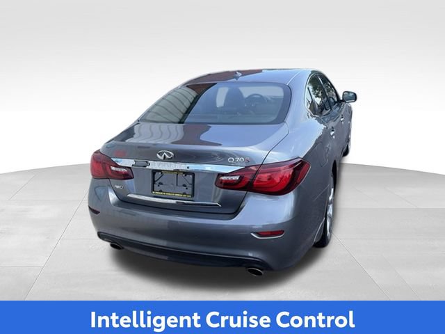 Used 2017 INFINITI Q70 3.7 w/ Technology Package AWD/4WD image 30
