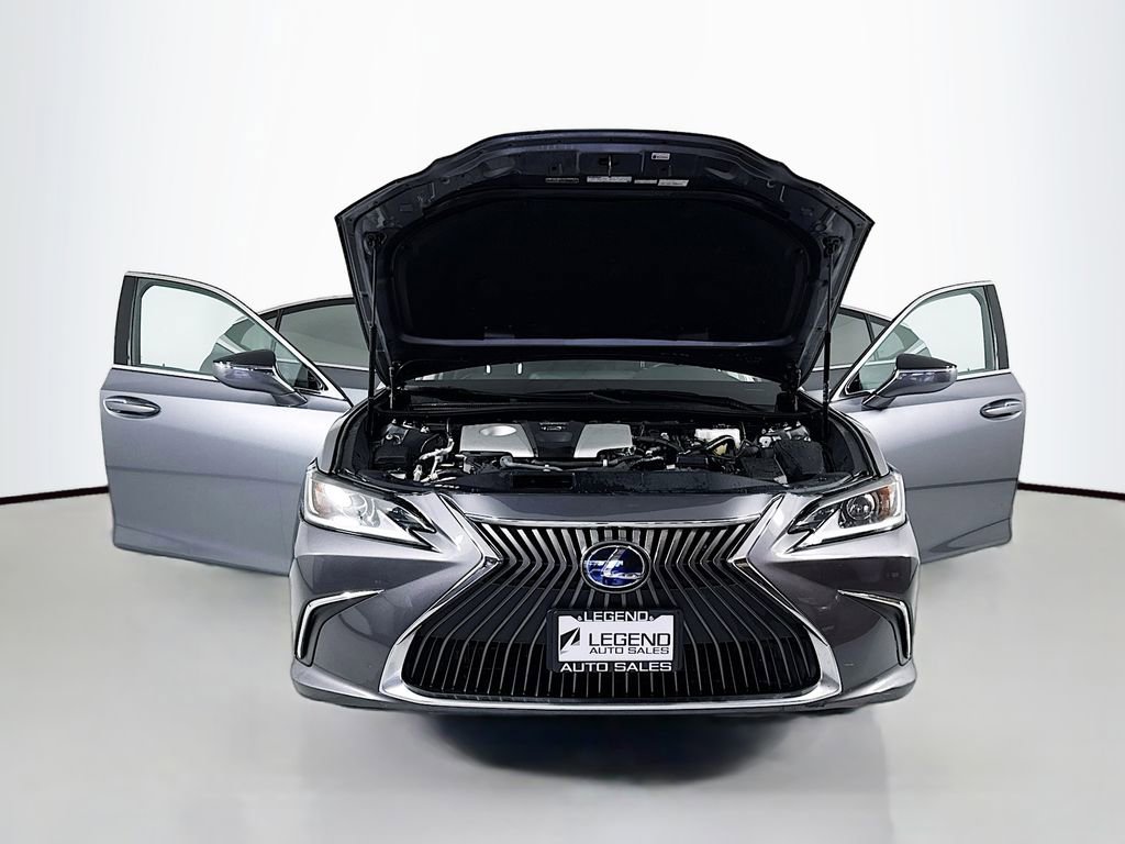 Used 2021 Lexus ES 300h w/ Accessory Package 2 image 18