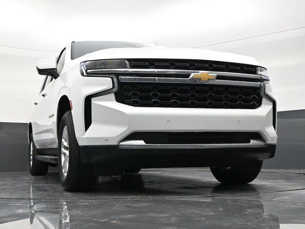Used 2022 Chevrolet Suburban LS image 26