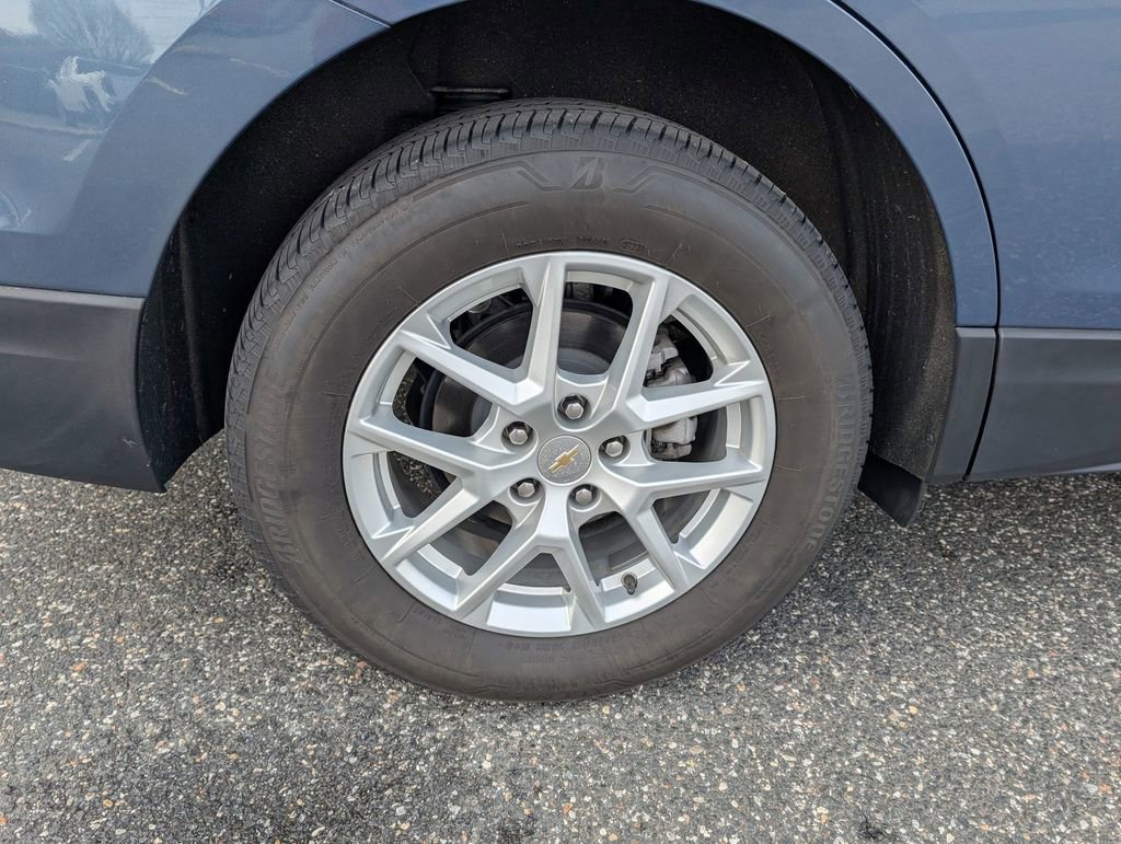 Certified 2024 Chevrolet Equinox LS w/ Driver Confidence II Package image 26