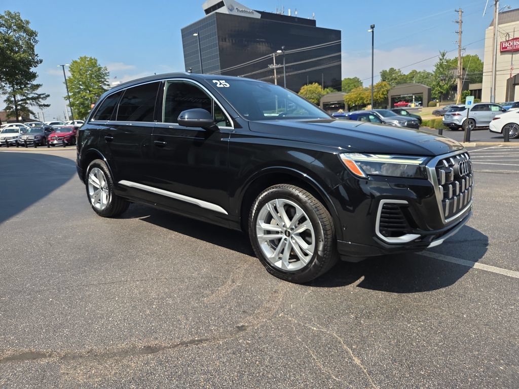 Used 2025 Audi Q7 3.0T Premium Plus AWD/4WD image 7