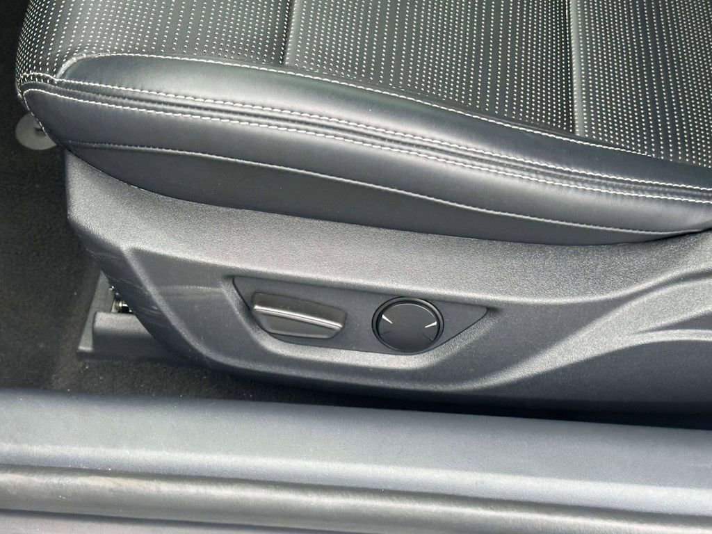 Used 2024 Ford Mustang Premium RWD image 17