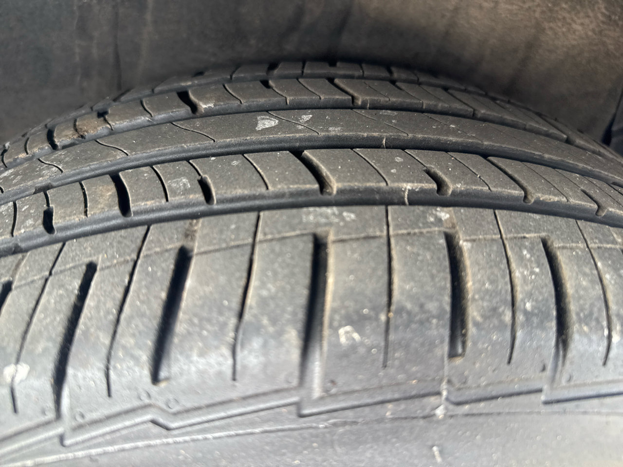 Used 2014 Nissan Quest SV image 9