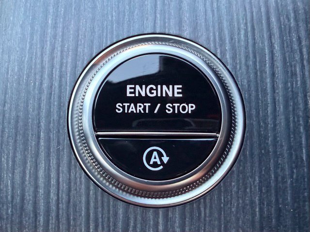 Used 2026 Mercedes-Benz C 300 4MATIC Sedan image 26