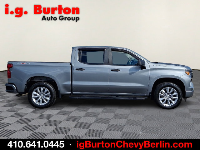 Certified 2023 Chevrolet Silverado 1500 Custom AWD/4WD image 7