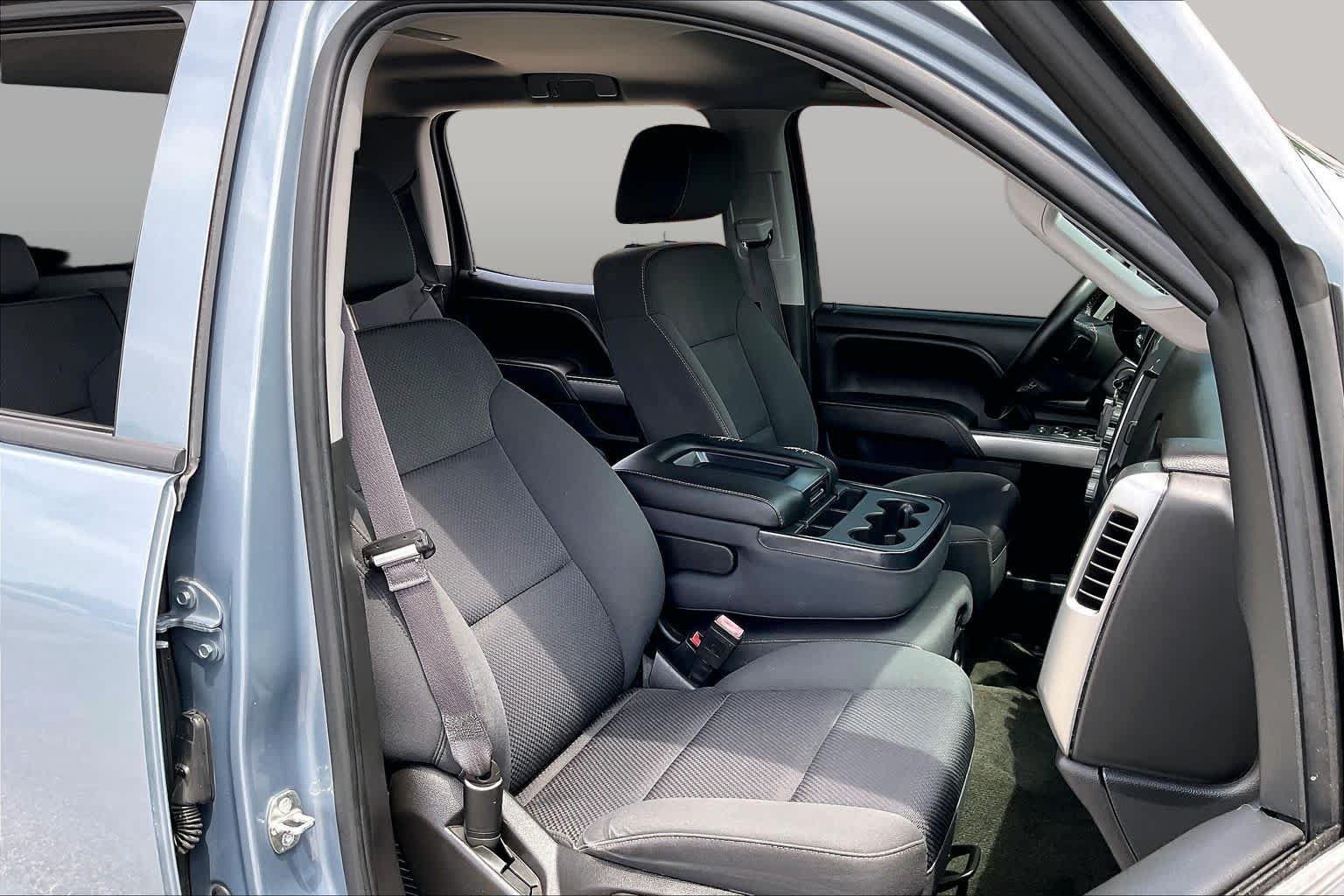 Used 2015 Chevrolet Silverado 1500 LT w/ LT Convenience Package RWD image 9