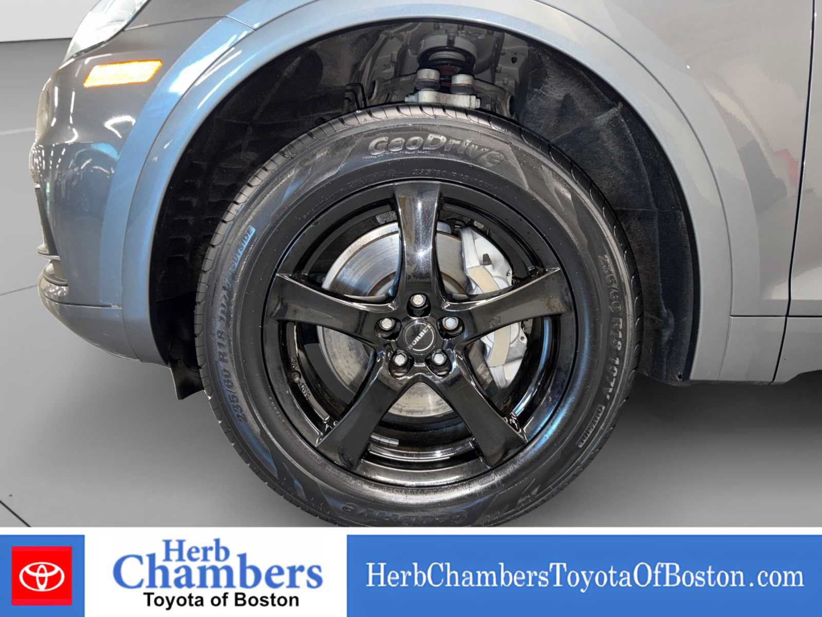 Used 2020 Audi Q5 2.0T Premium AWD/4WD image 18