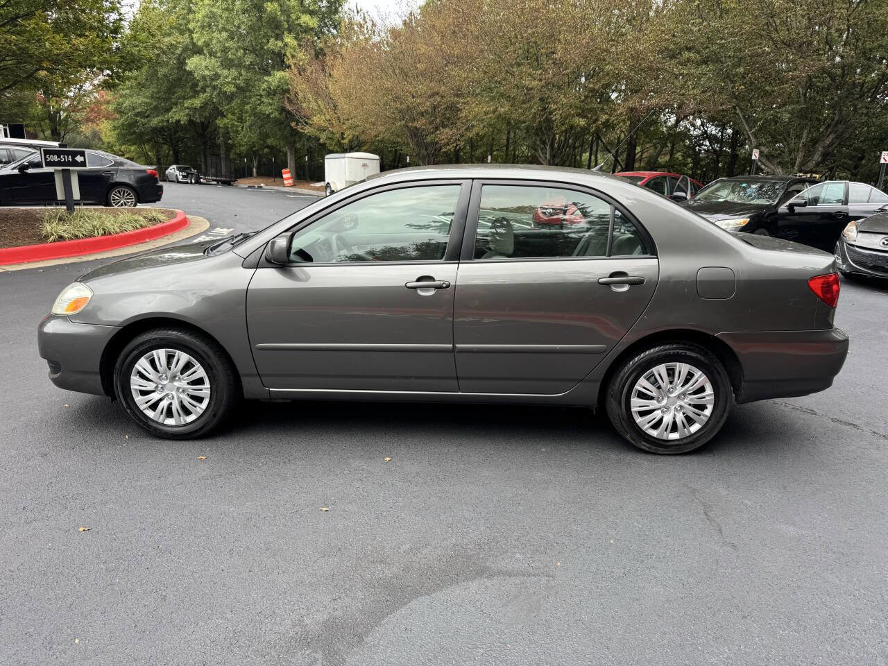 Used 2007 Toyota Corolla LE image 2