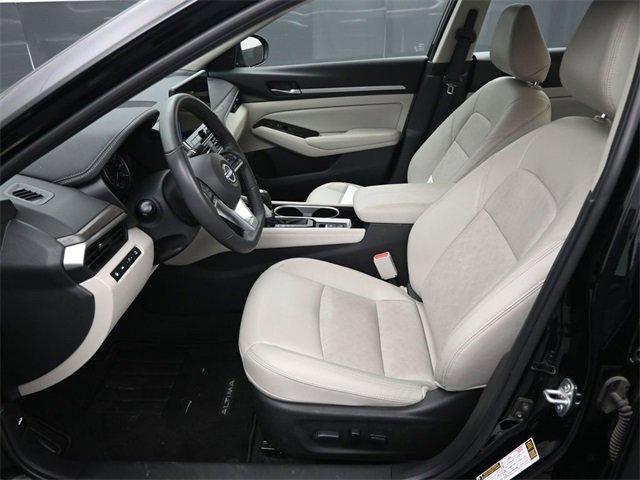 Used 2025 Nissan Altima 2.5 SL image 9
