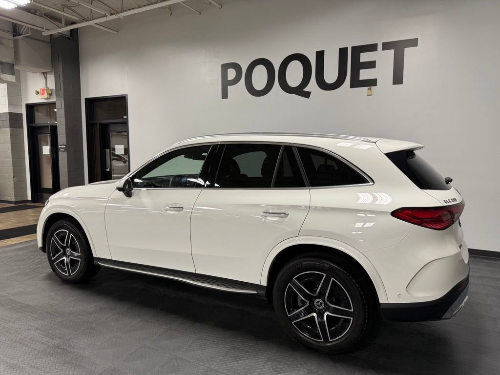 Used 2023 Mercedes-Benz GLC 300 4MATIC image 6