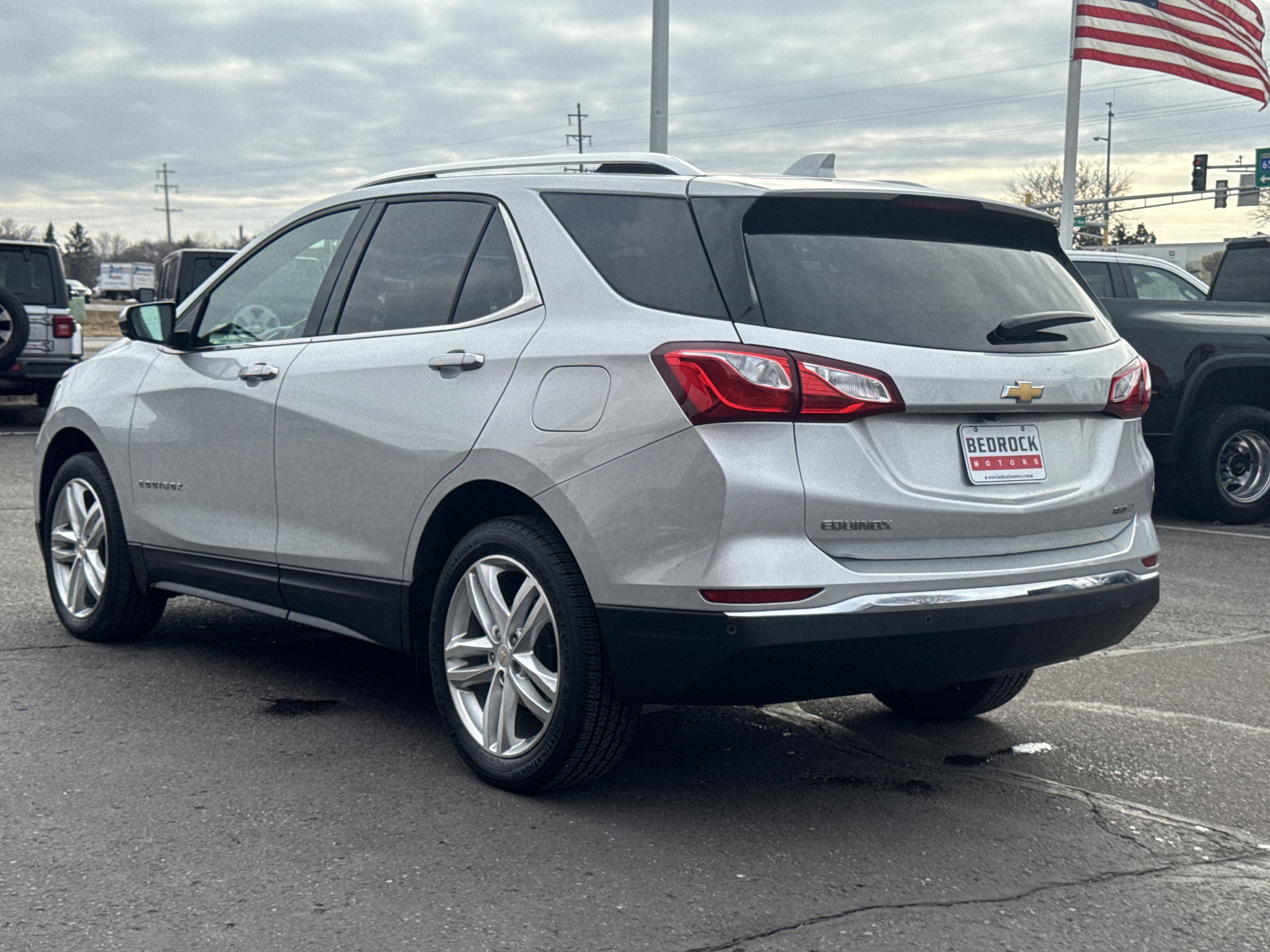 Used 2021 Chevrolet Equinox Premier AWD/4WD image 5