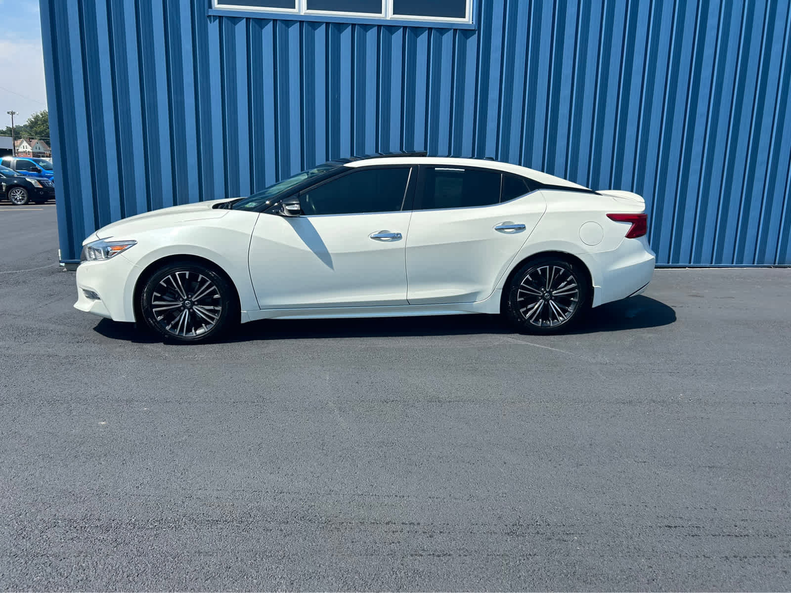 Used 2017 Nissan Maxima 3.5 SL image 21