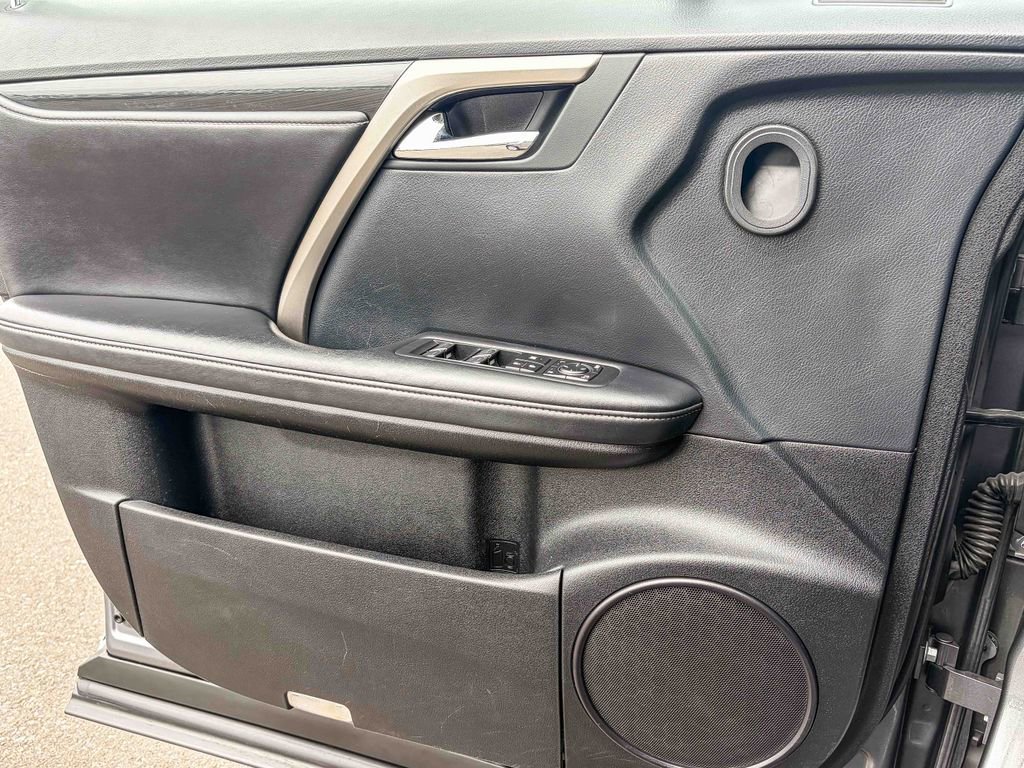 Used 2019 Lexus RX 350 FWD w/ Accessory Package image 42