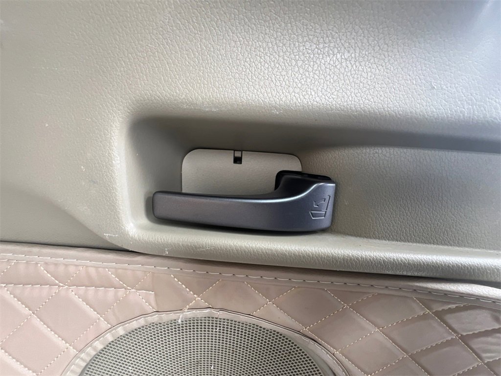 Used 2013 Acura RDX Base image 35