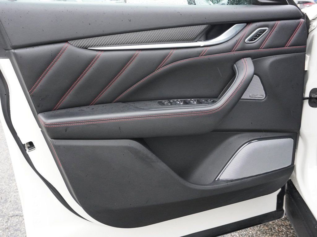 Used 2019 Maserati Levante S GranSport image 24