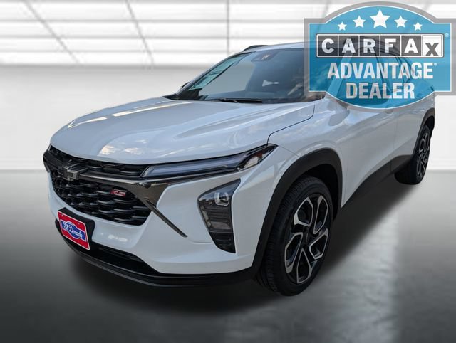 Used 2025 Chevrolet Trax RS w/ Sunroof Package FWD image 26