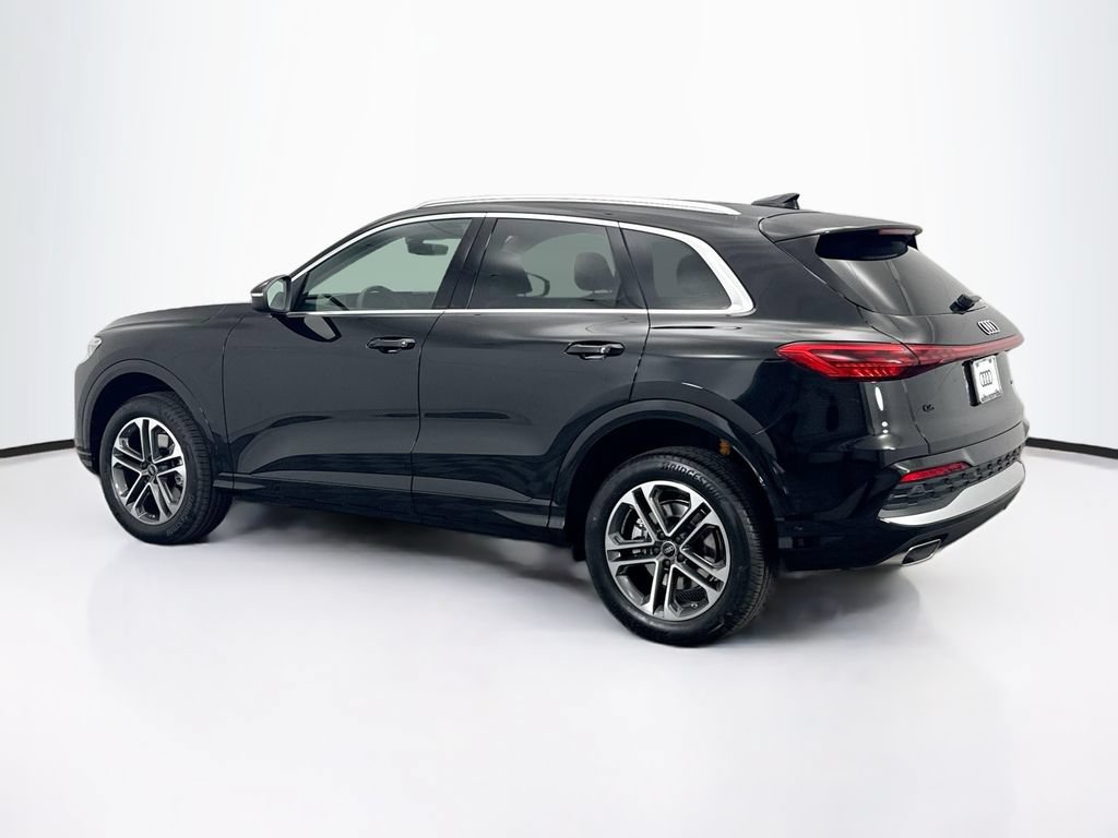 Used 2025 Audi Q5 Premium AWD/4WD image 8