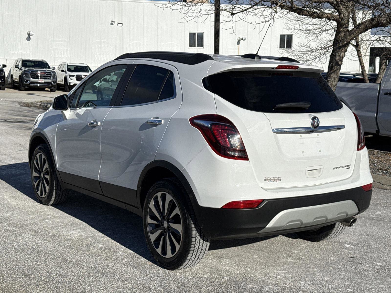 Used 2022 Buick Encore Preferred w/ Safety Package image 7