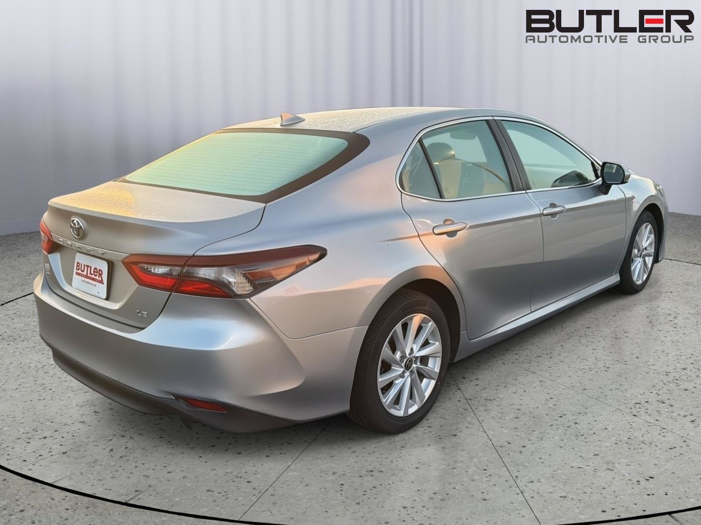 Certified 2022 Toyota Camry LE FWD image 6