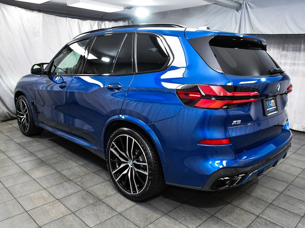 Used 2024 BMW X5 M60i AWD/4WD image 4