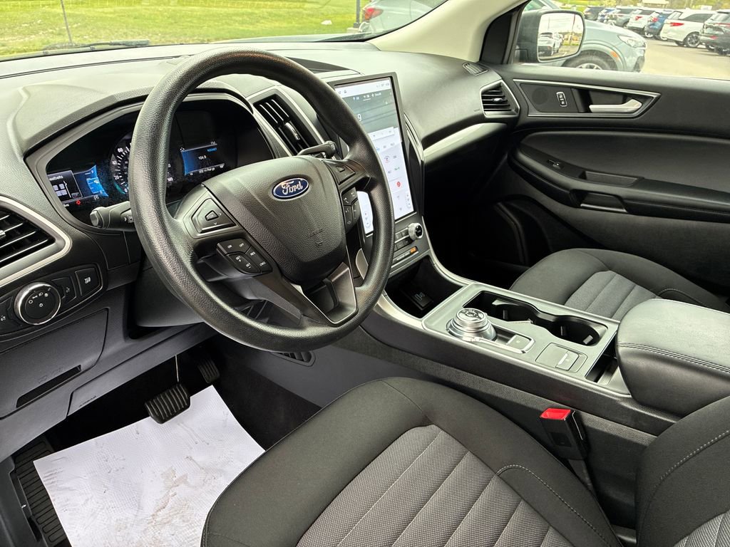 Used 2022 Ford Edge SE AWD/4WD image 15
