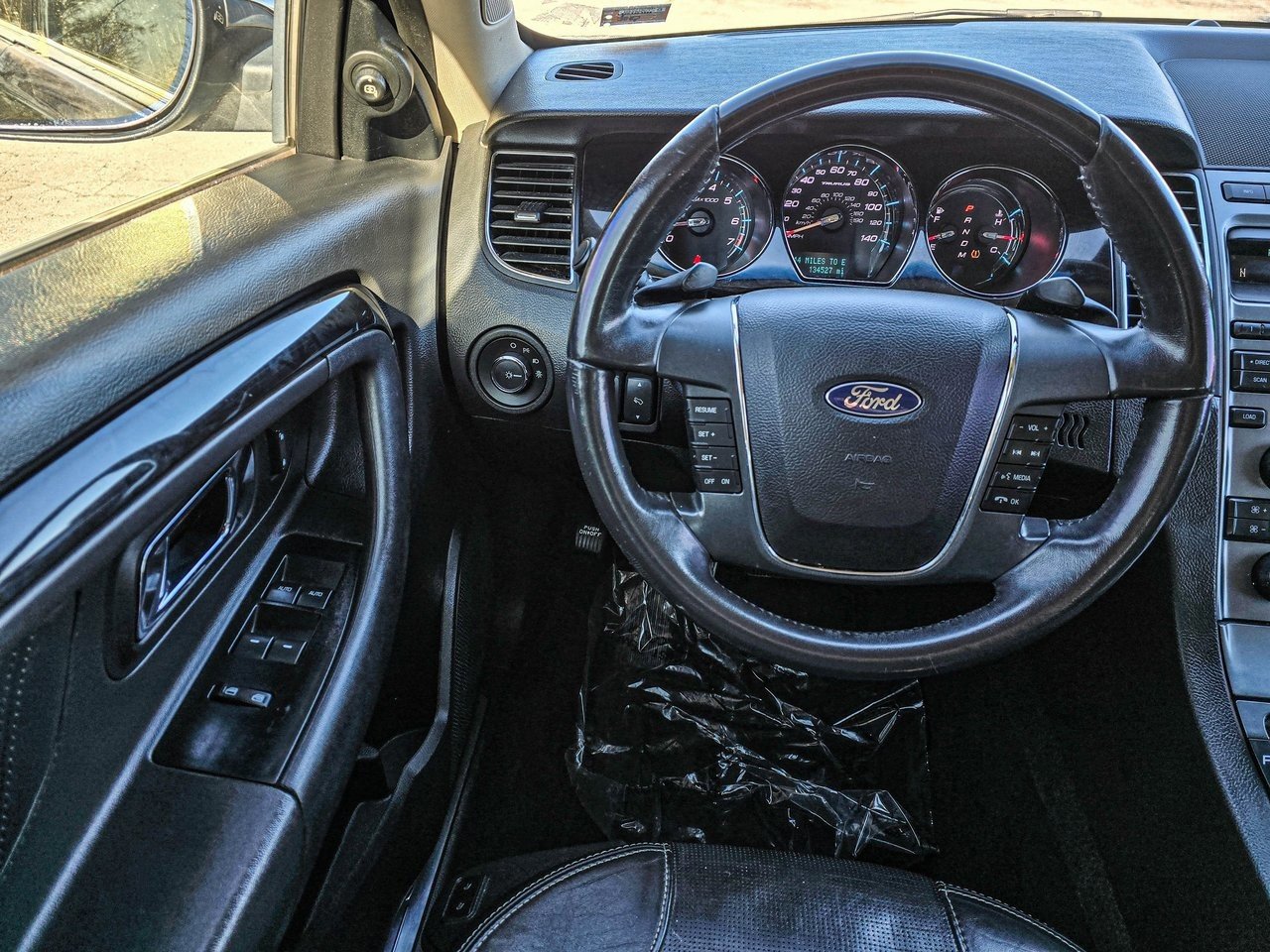 Used 2011 Ford Taurus Limited w/ 303A Rapid Spec Order Code image 34