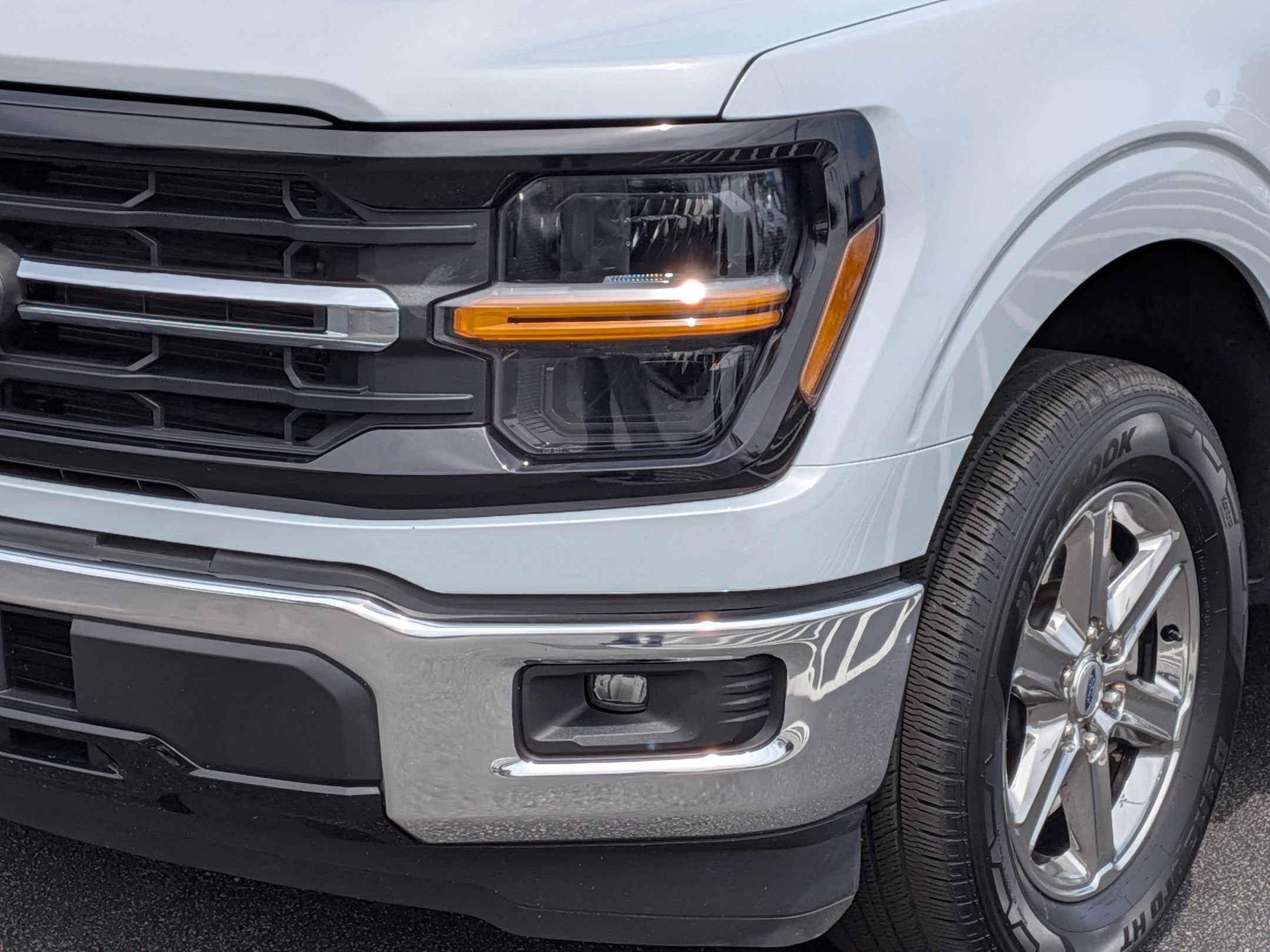 Used 2025 Ford F150 XLT w/ Equipment Group 301A Standard RWD image 9