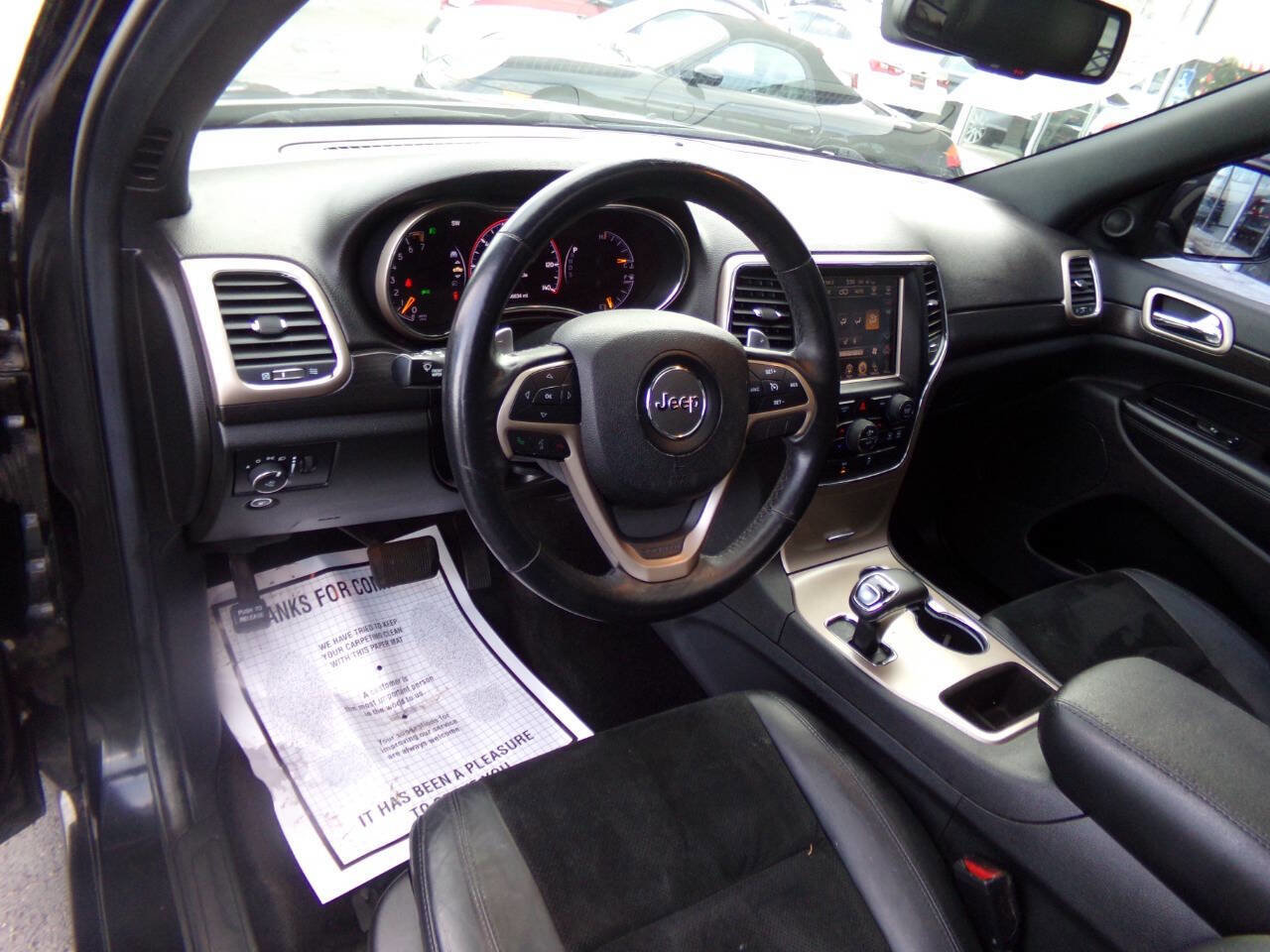 Used 2014 Jeep Grand Cherokee Altitude AWD/4WD image 8