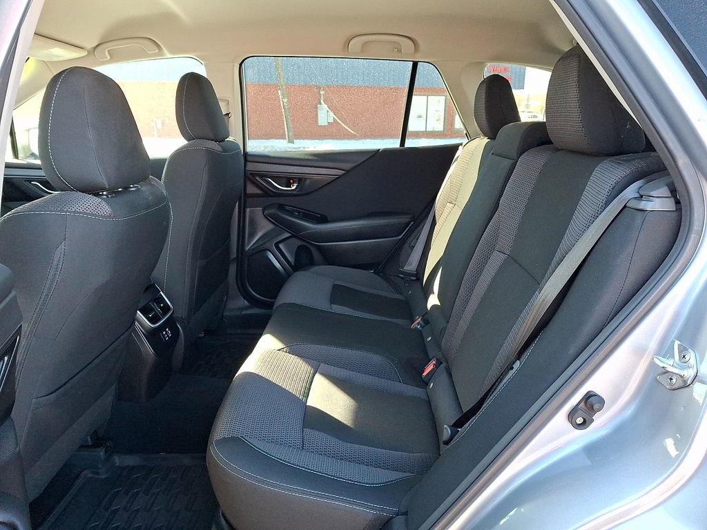 Used 2023 Subaru Outback Premium image 13