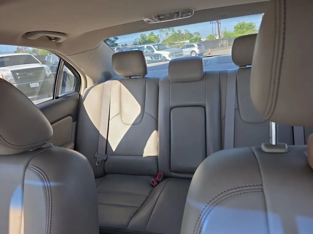Used 2011 Ford Fusion Hybrid w/ 502A Rapid Spec Order Code FWD image 58