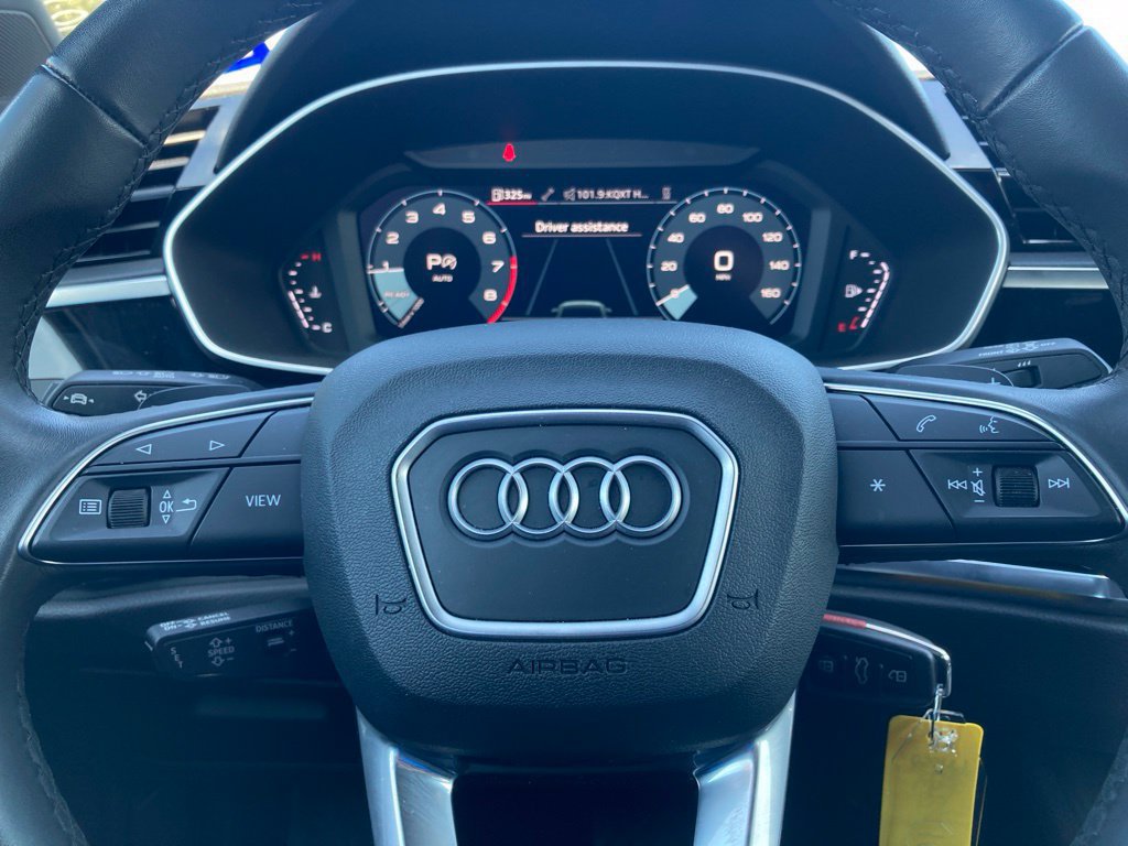 Used 2025 Audi Q3 2.0T Premium AWD/4WD image 19