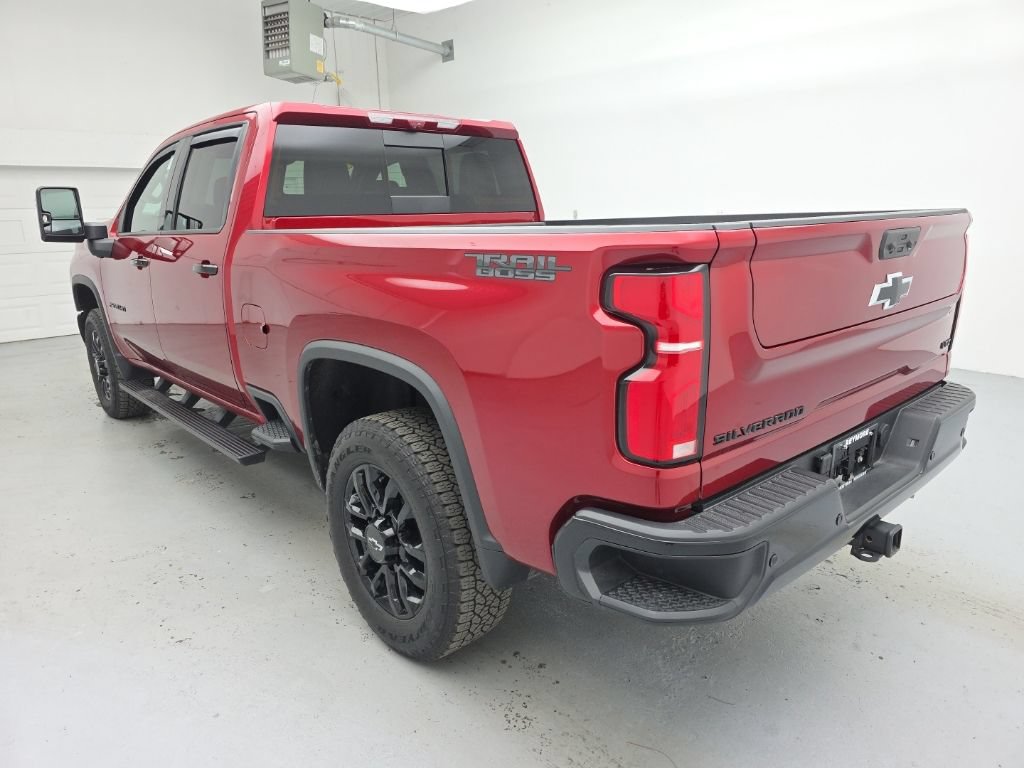 Used 2026 Chevrolet Silverado 2500 LTZ w/ LTZ Plus Package AWD/4WD image 6