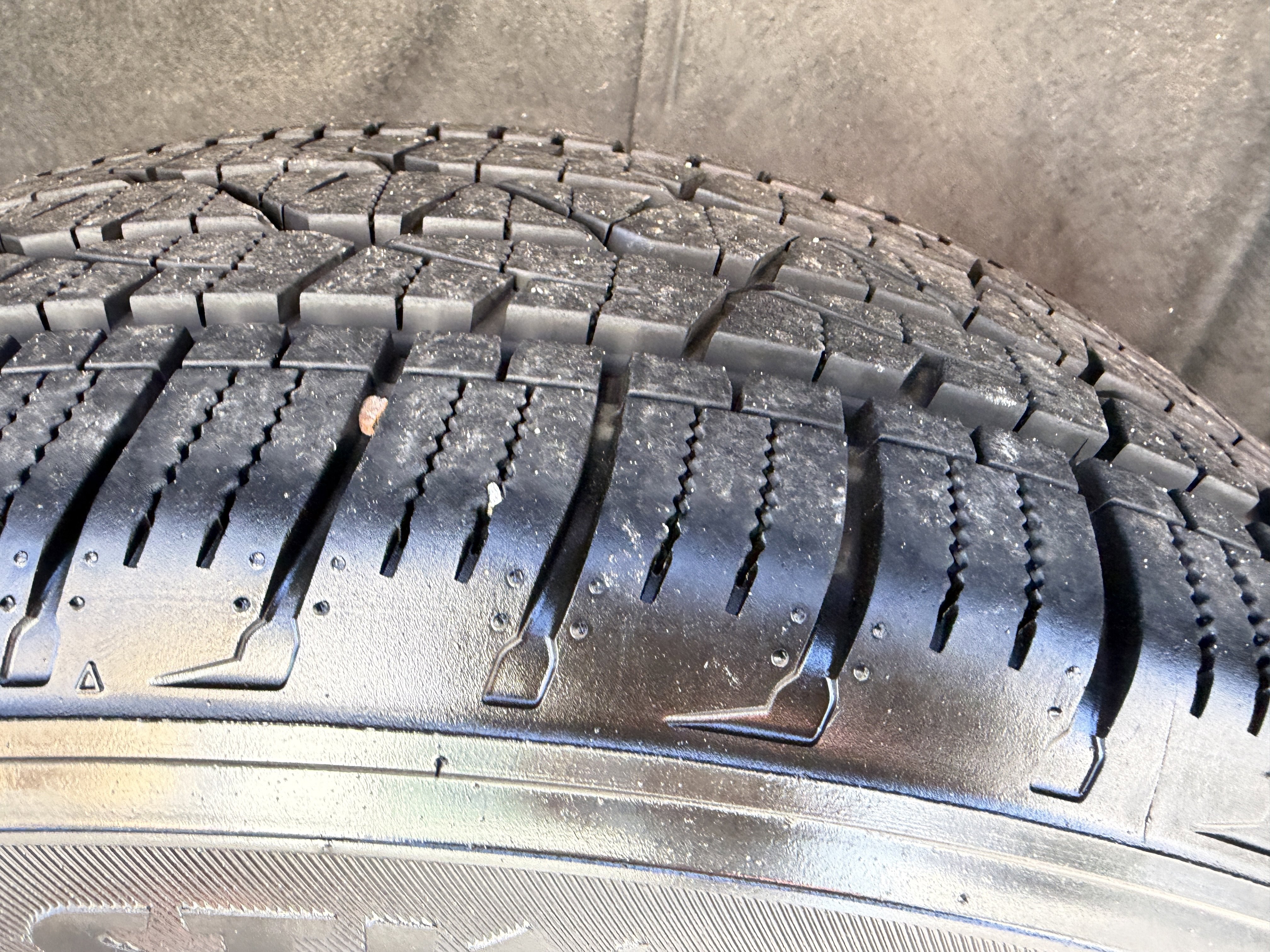 Used 2020 GMC Acadia SLT w/ Premium Package image 34