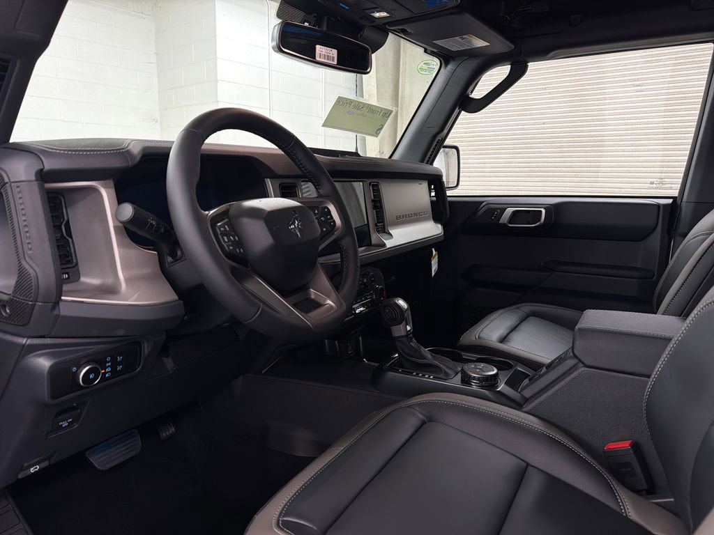New 2026 Ford Bronco Outer Banks image 6