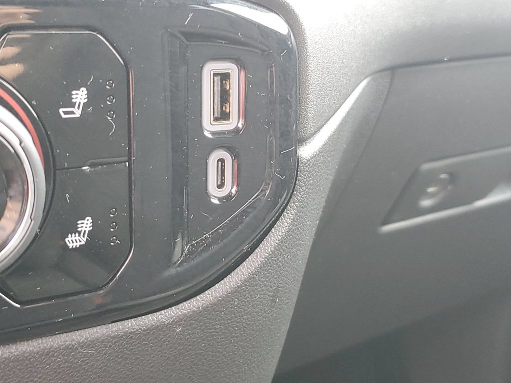 Used 2024 Chevrolet Silverado 1500 LT AWD/4WD image 21
