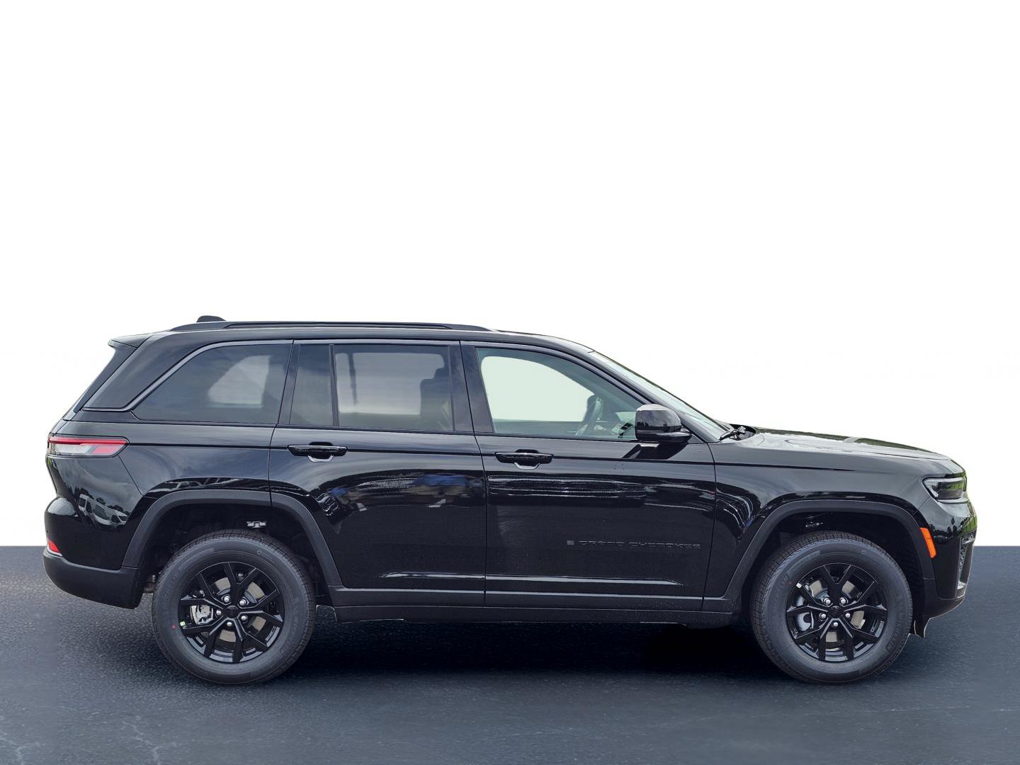 New 2026 Jeep Grand Cherokee Altitude RWD image 7