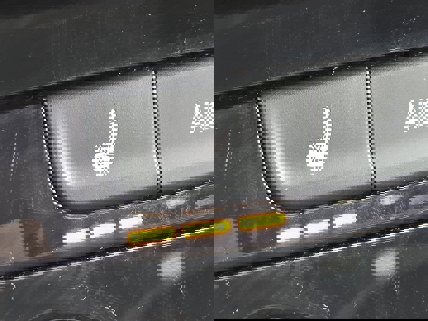 Used 2024 Volkswagen Taos S AWD/4WD image 8