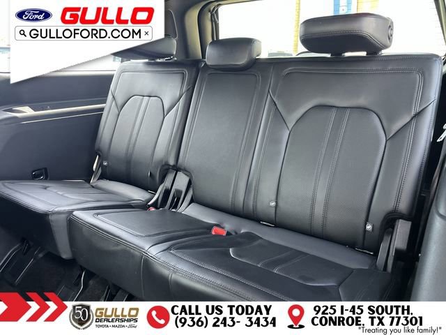 Used 2018 Ford Expedition Max Limited w/ Equipment Group 302A RWD image 15