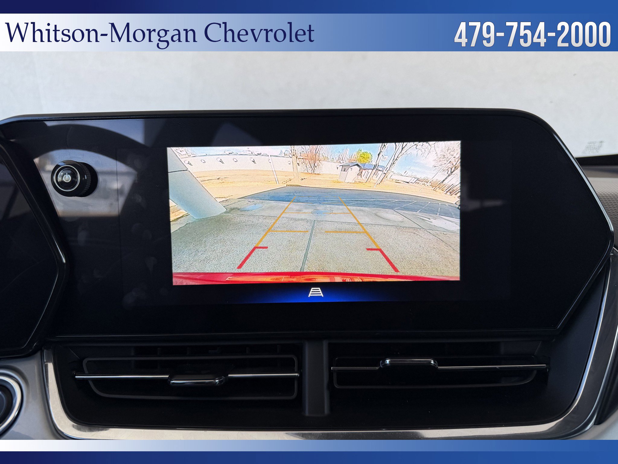 Used 2025 Chevrolet Trax LT w/ LT Convenience Package image 24
