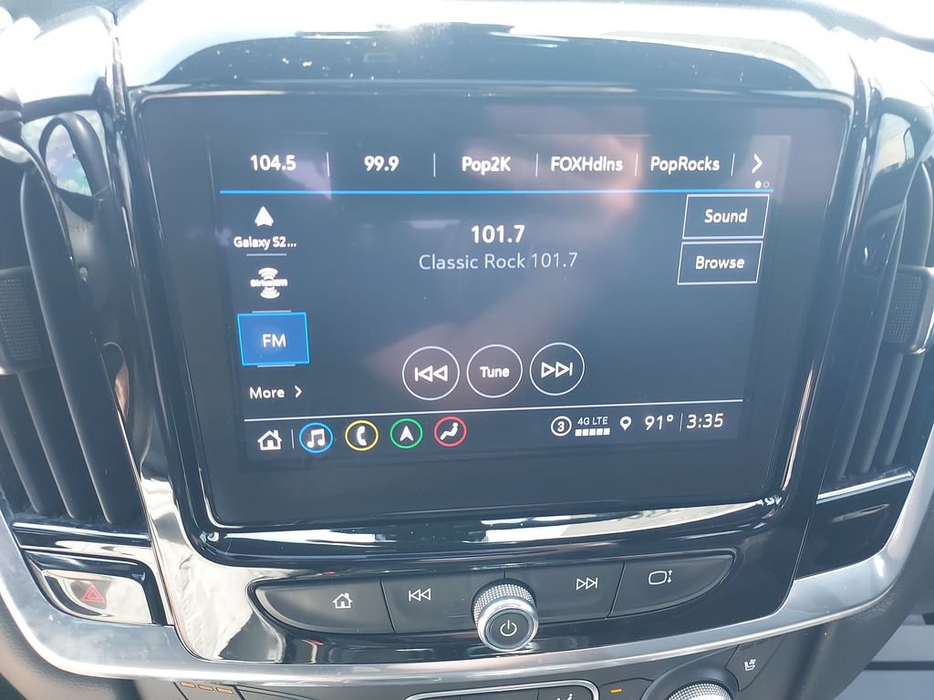 Used 2022 Chevrolet Traverse Premier w/ Redline Edition AWD/4WD image 22