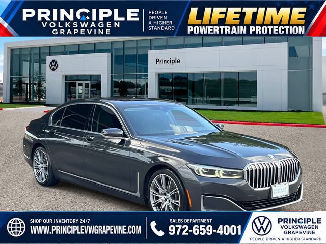 Used 2021 BMW 740i w/ Premium Package RWD image 2