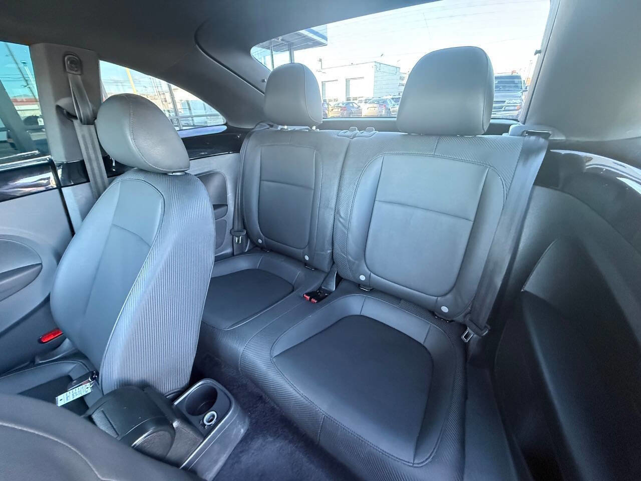 Used 2013 Volkswagen Beetle 2.5 Fender image 9