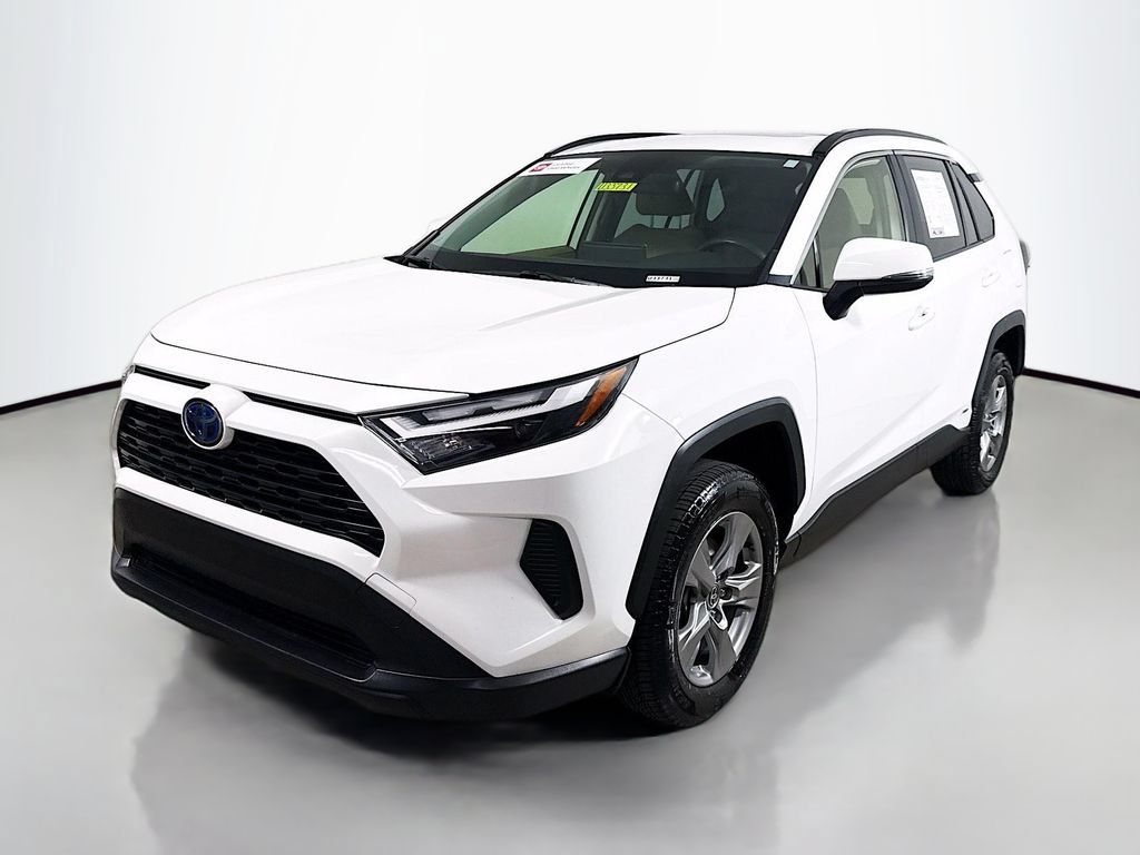 Certified 2023 Toyota RAV4 XLE w/ Convenience Package AWD/4WD image 3
