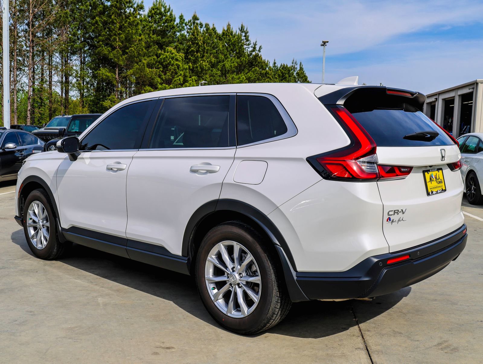 Used 2025 Honda CR-V EX-L image 5