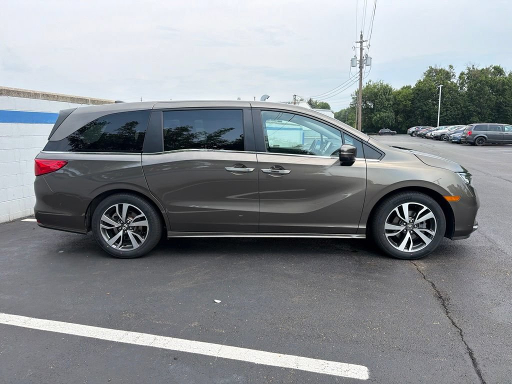 Certified 2022 Honda Odyssey Touring image 6