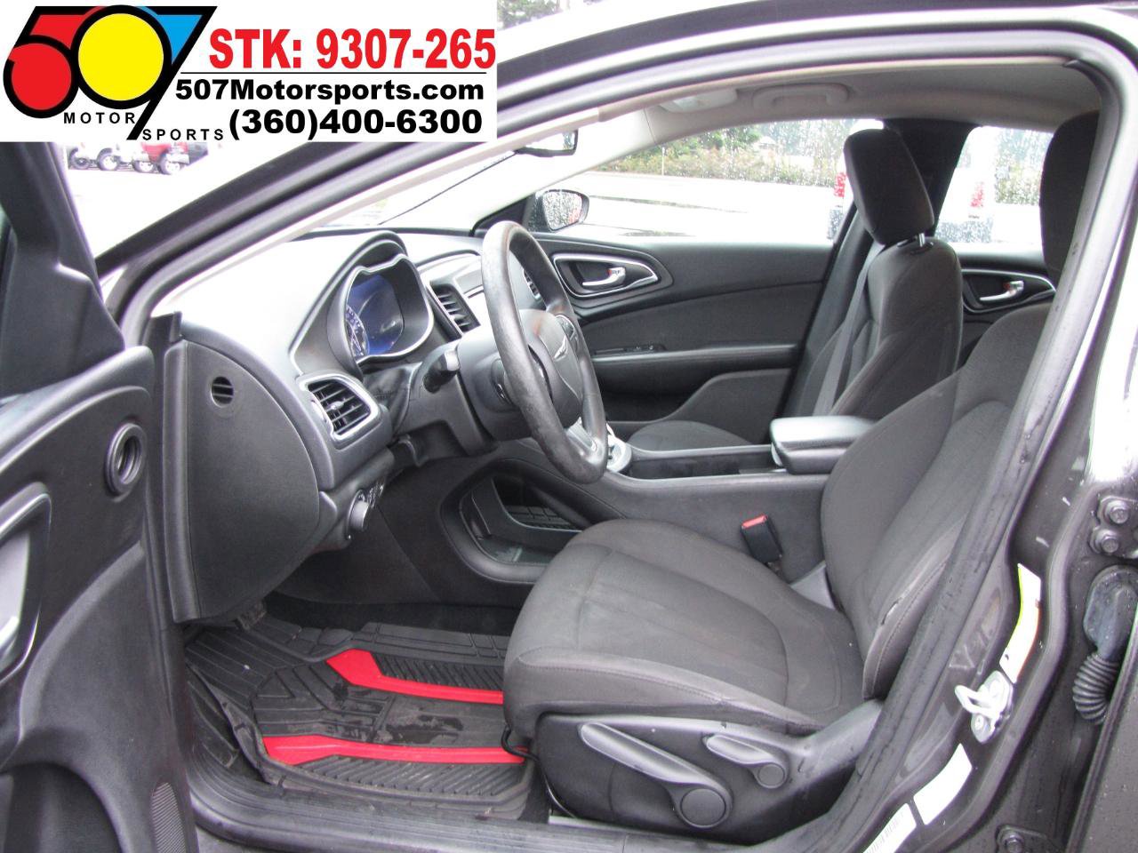 Used 2016 Chrysler 200 Limited image 14