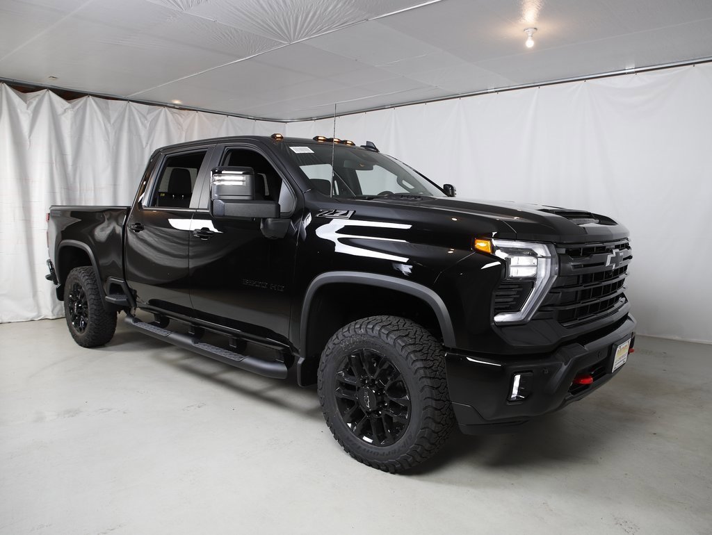 New 2025 Chevrolet Silverado 3500 LT w/ Trail Boss Package image 1