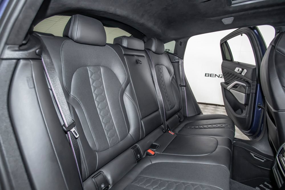Used 2020 BMW X6 M Competition w/ Executive Package AWD/4WD image 15